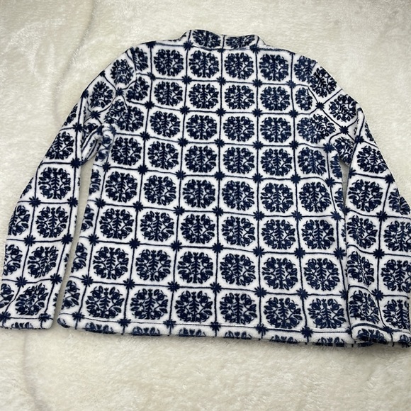 Vineyard Vines Island Tile Printed Teddy Fleece 1/2 Zip Pullover Blue Medium - Picture 8 of 8